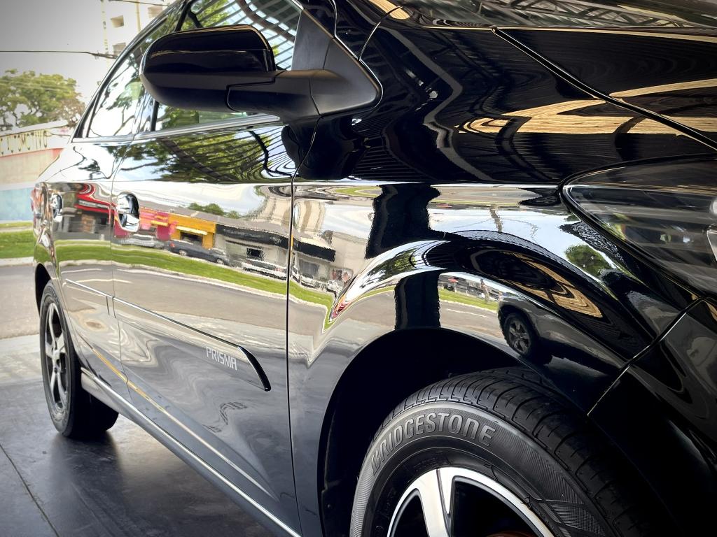 CHEVROLET Prisma - Foto