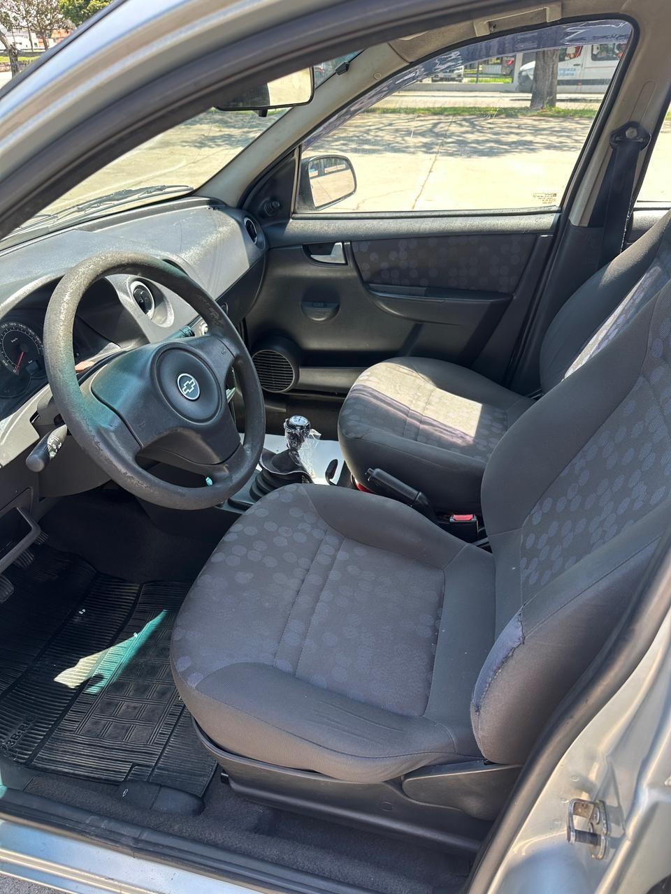 CHEVROLET Prisma - Foto