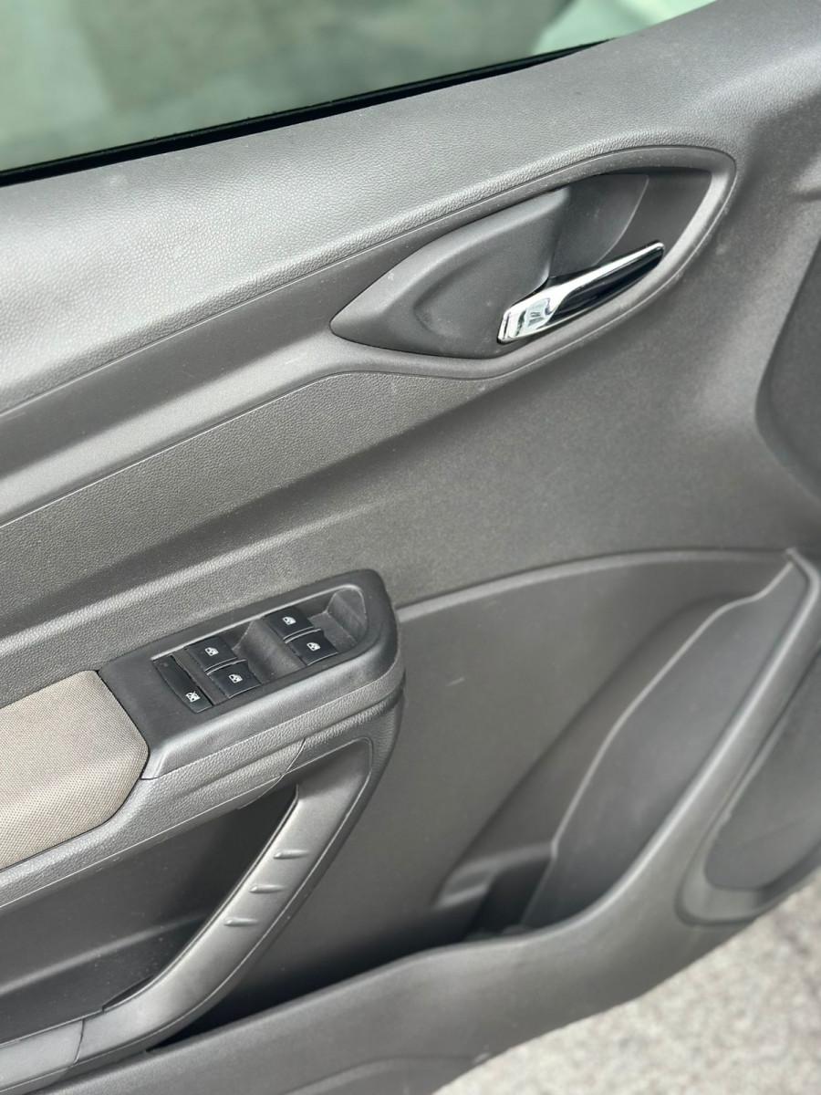 CHEVROLET Prisma - Foto