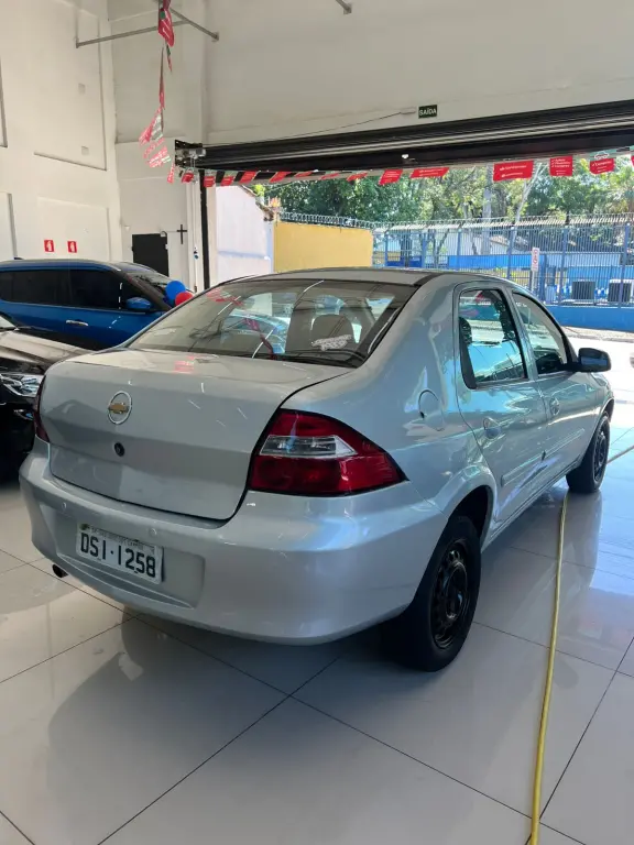 CHEVROLET Prisma - Foto