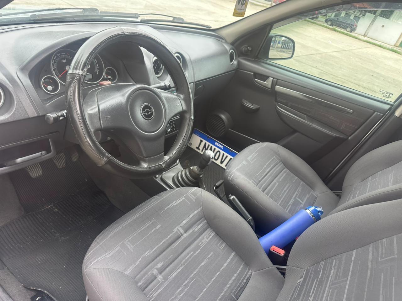 CHEVROLET Prisma - Foto