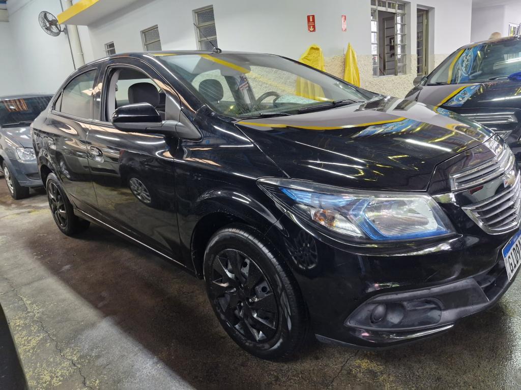 CHEVROLET Prisma - Foto