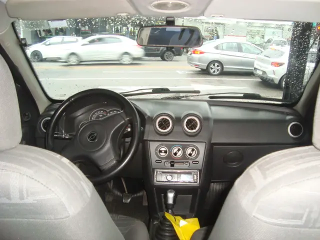 CHEVROLET Prisma - Foto