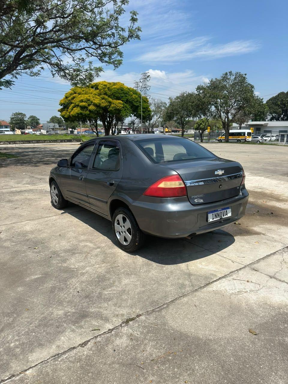 CHEVROLET Prisma - Foto