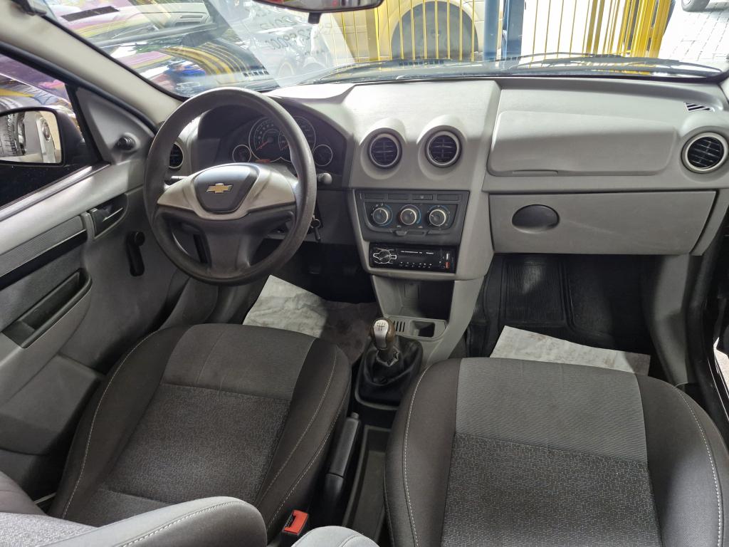 CHEVROLET Prisma - Foto