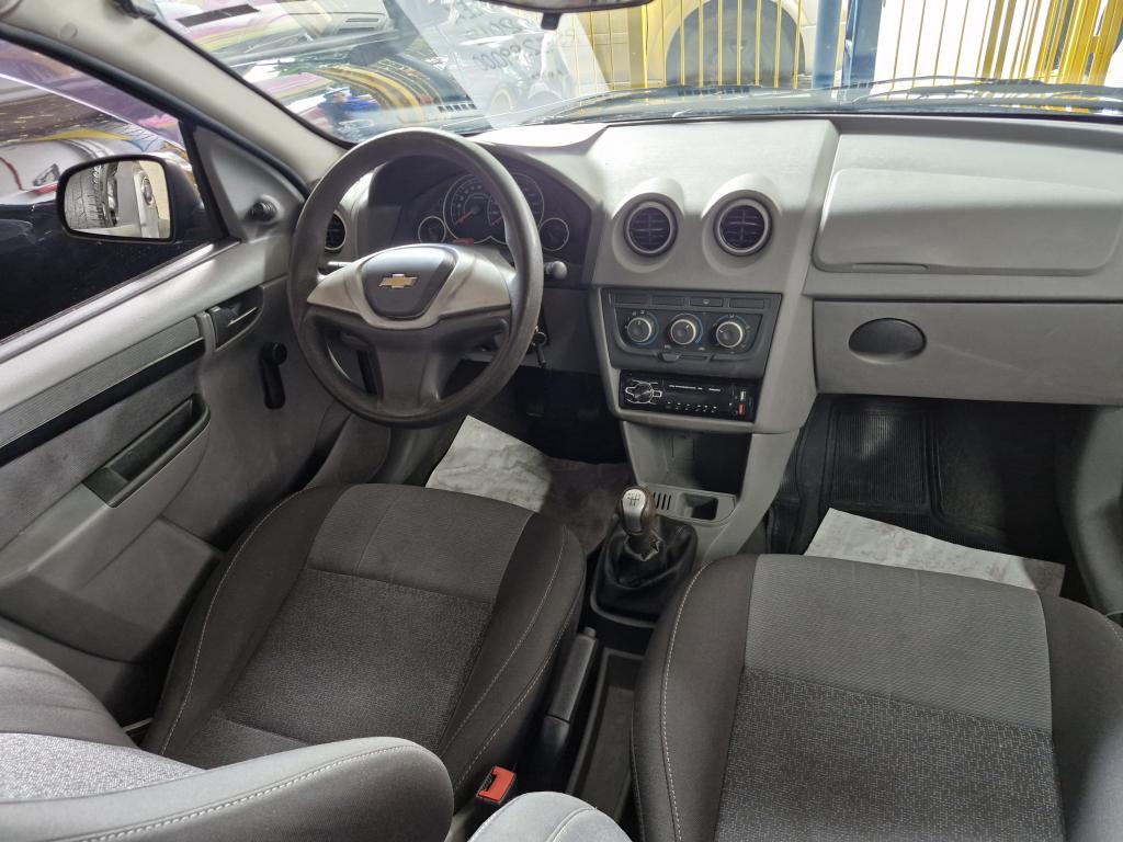 CHEVROLET Prisma - Foto