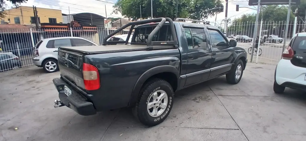CHEVROLET S10 - Foto