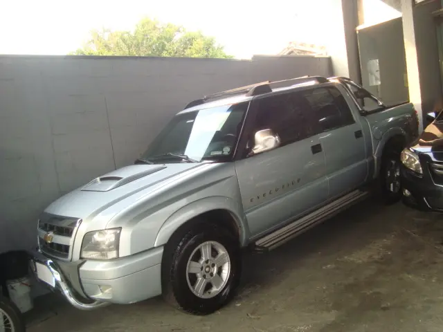 CHEVROLET S10