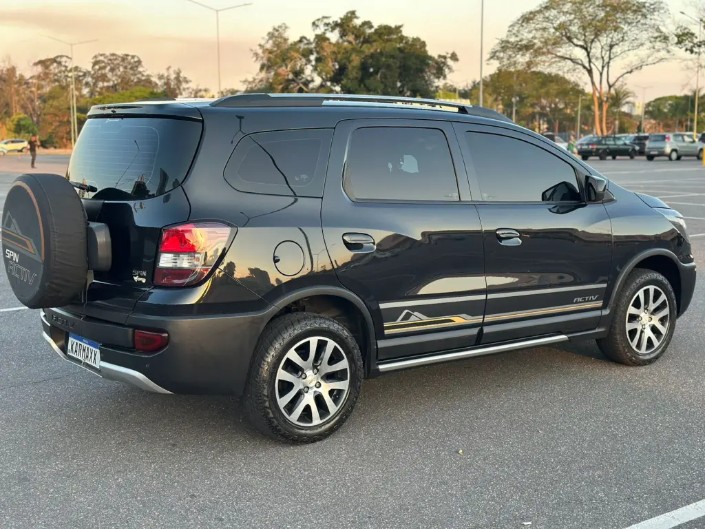 CHEVROLET Spin - Foto