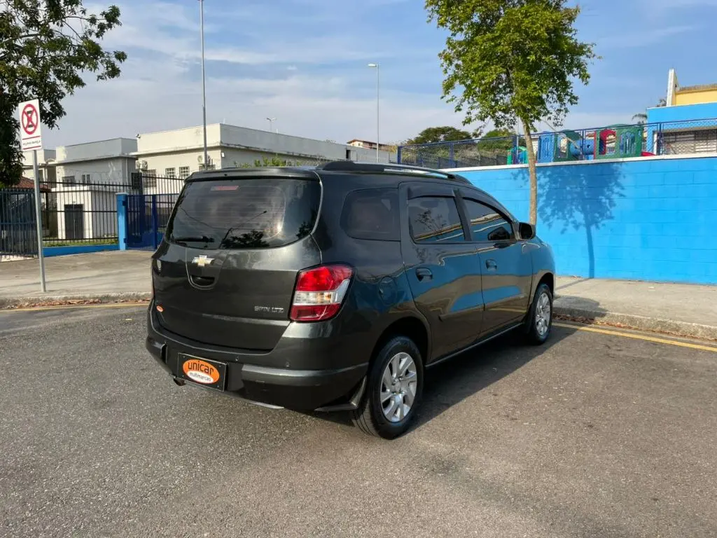 CHEVROLET Spin - Foto