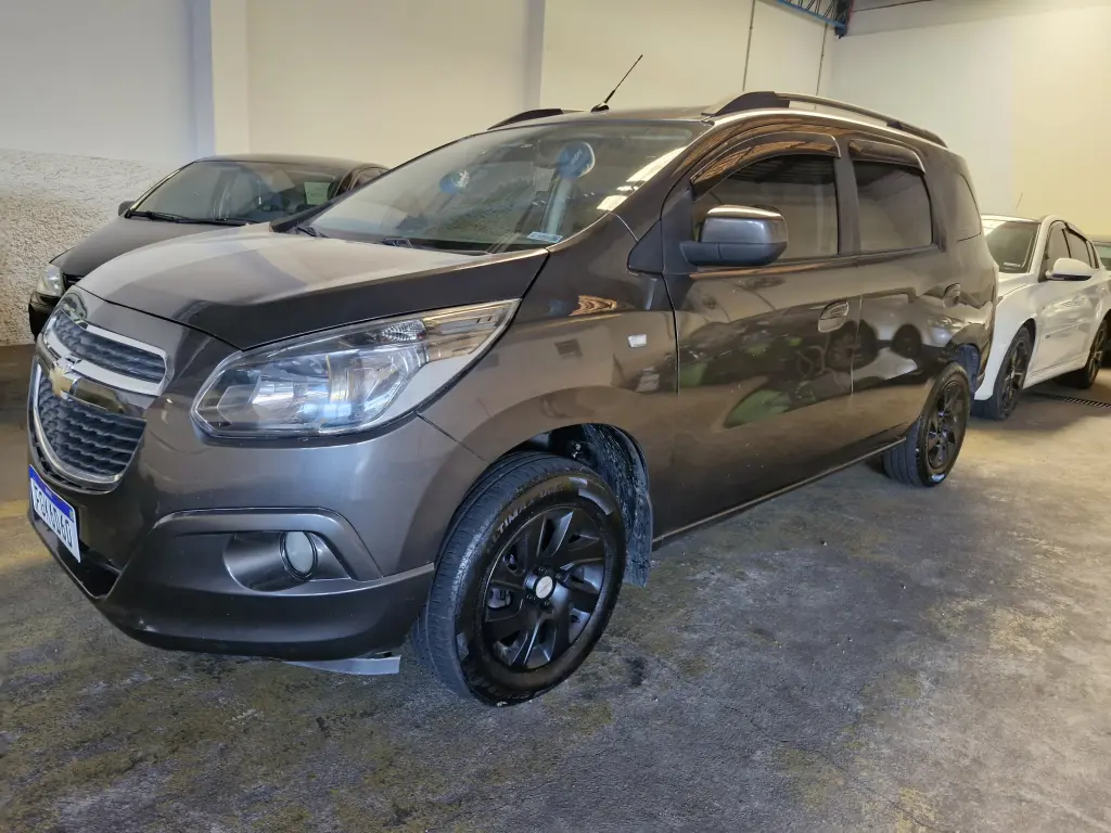 CHEVROLET Spin