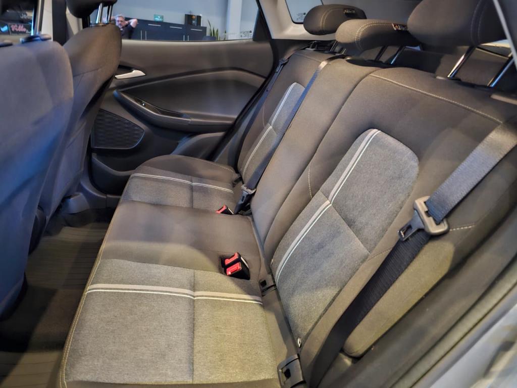 CHEVROLET Tracker - Foto