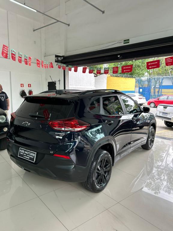 CHEVROLET Tracker - Foto