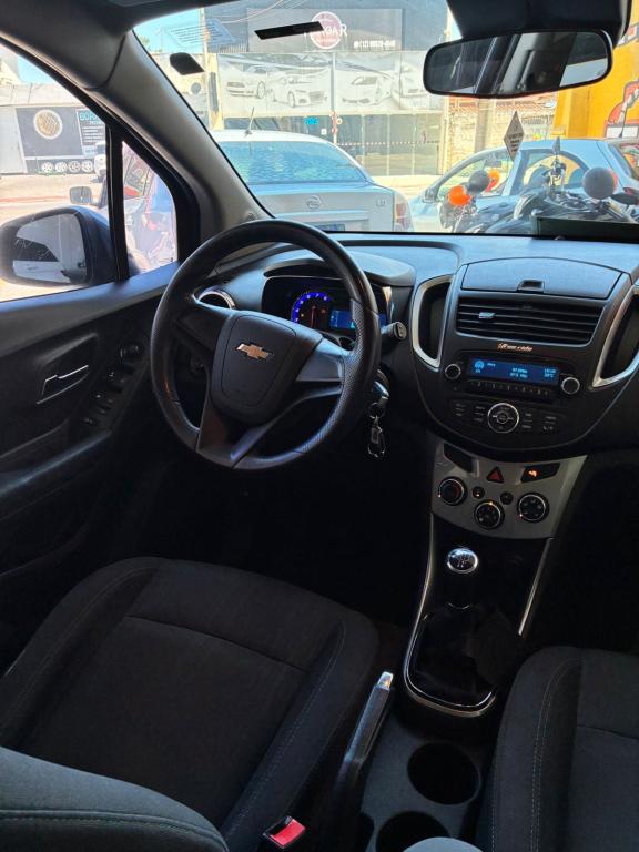 CHEVROLET Tracker - Foto