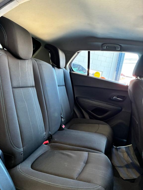 CHEVROLET Tracker - Foto