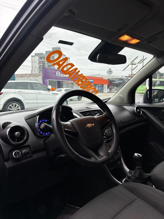 CHEVROLET Tracker - Foto