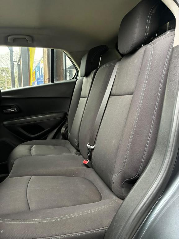CHEVROLET Tracker - Foto