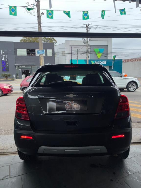 CHEVROLET Tracker - Foto