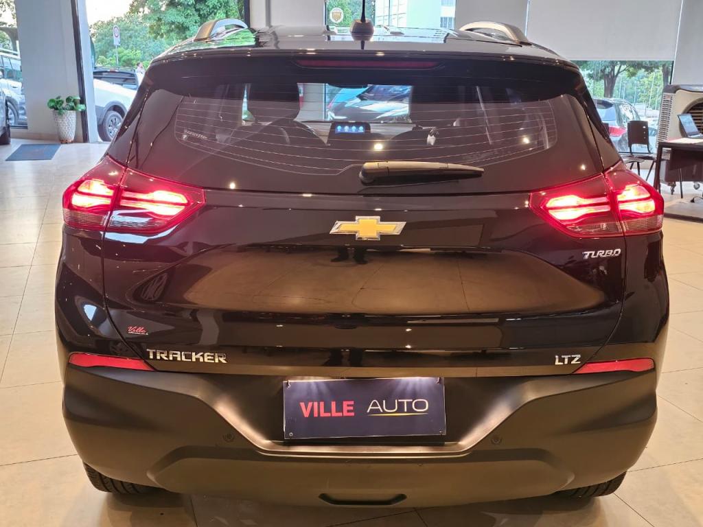 CHEVROLET Tracker - Foto
