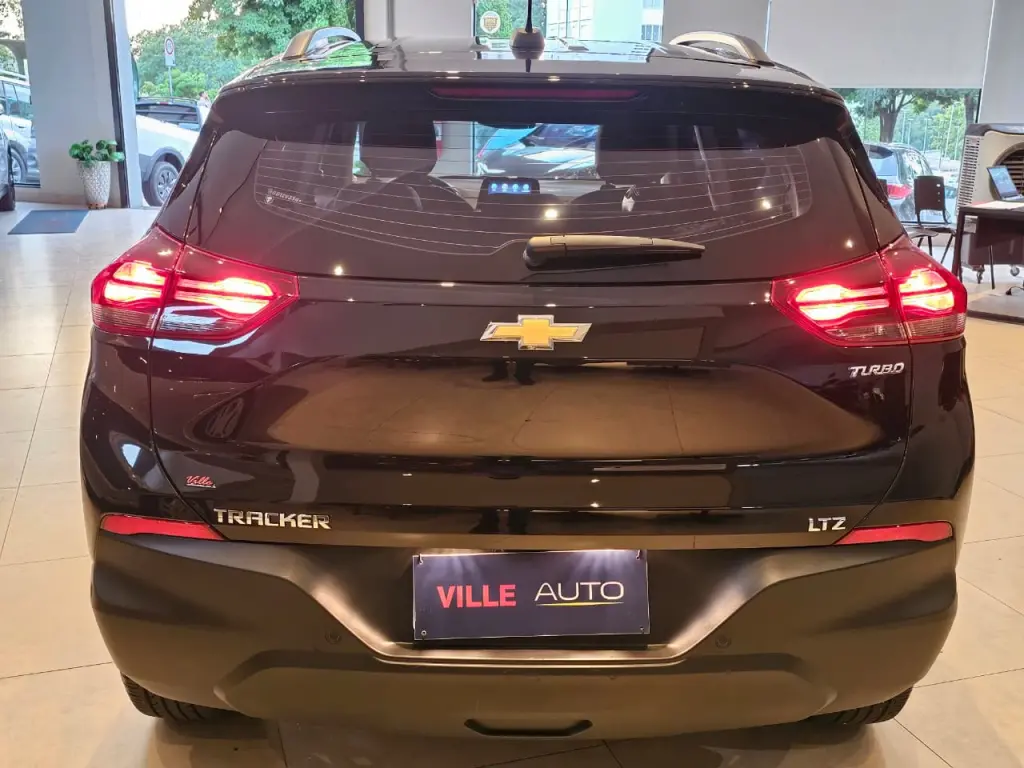 CHEVROLET Tracker - Foto