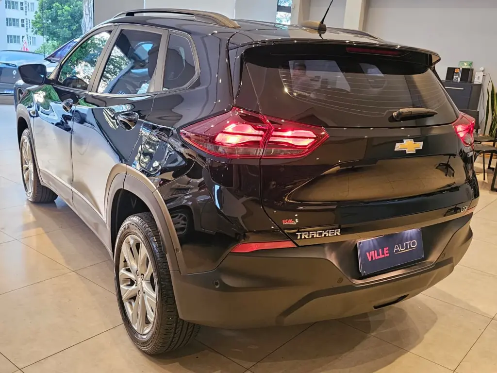 CHEVROLET Tracker - Foto
