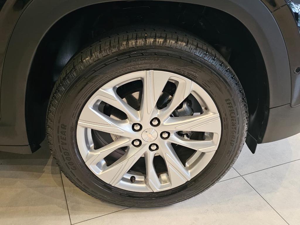 CHEVROLET Tracker - Foto