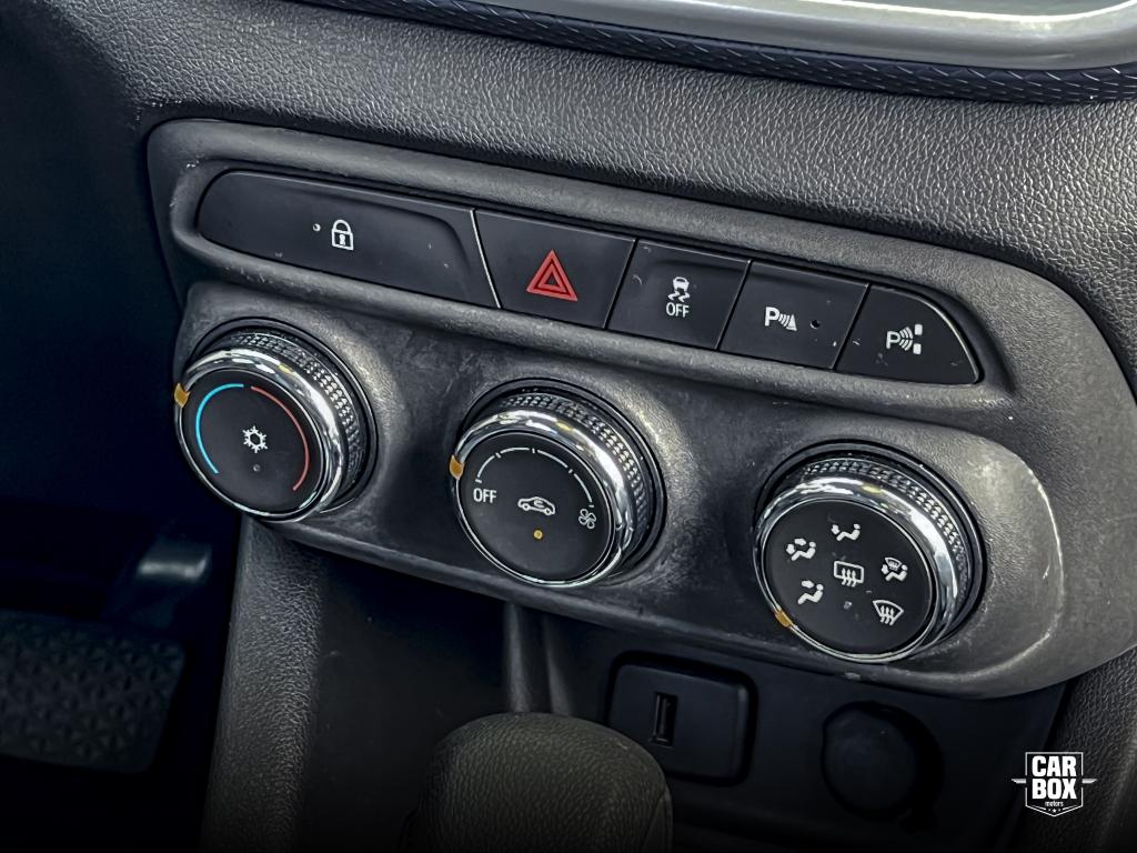 CHEVROLET Tracker - Foto