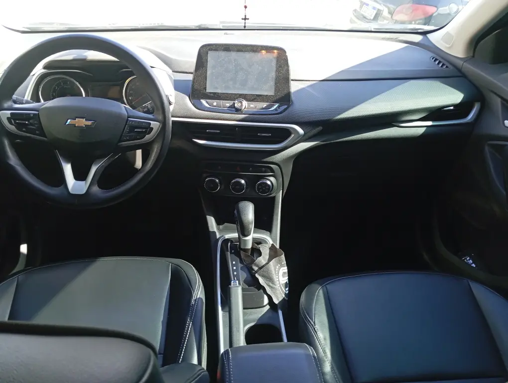 CHEVROLET Tracker - Foto