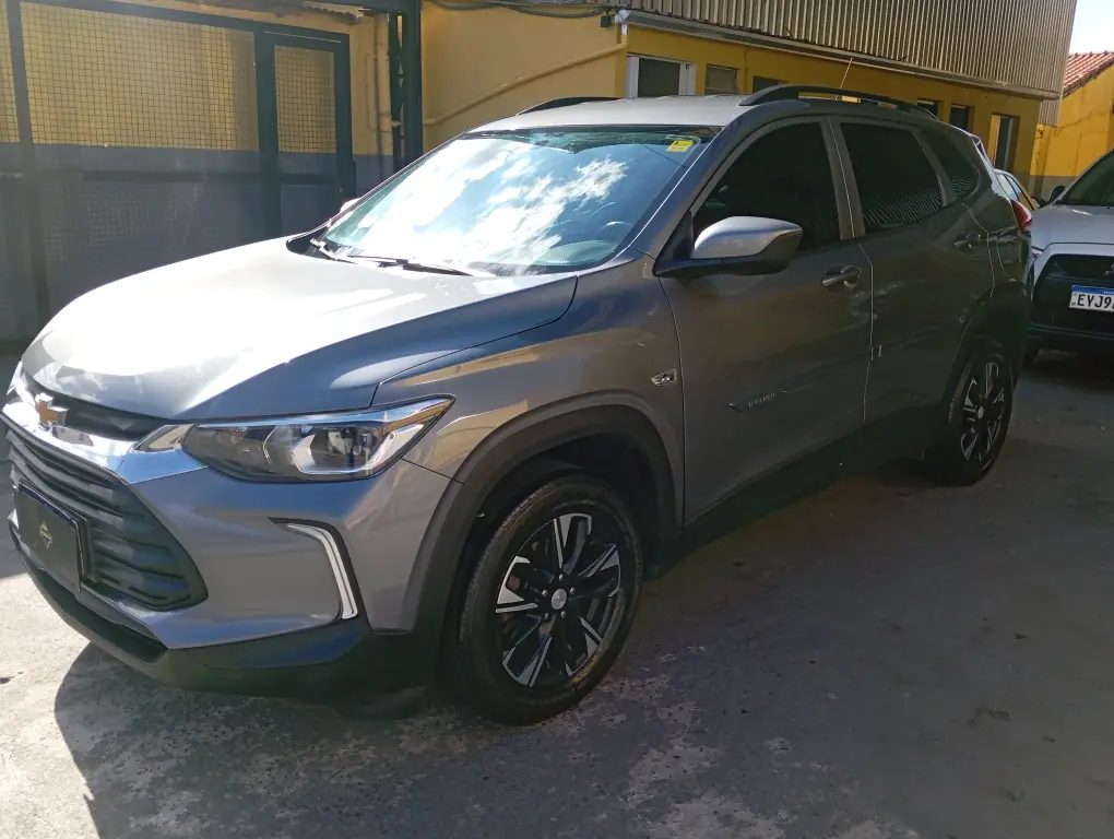 CHEVROLET Tracker - Foto