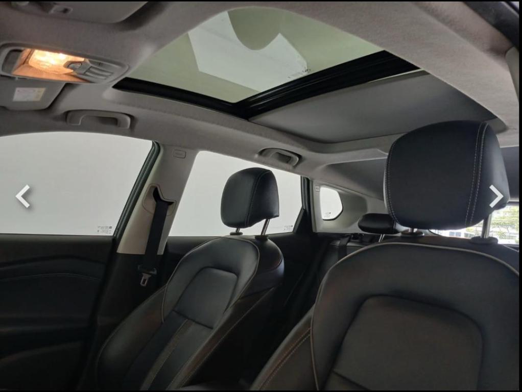 CHEVROLET Tracker - Foto