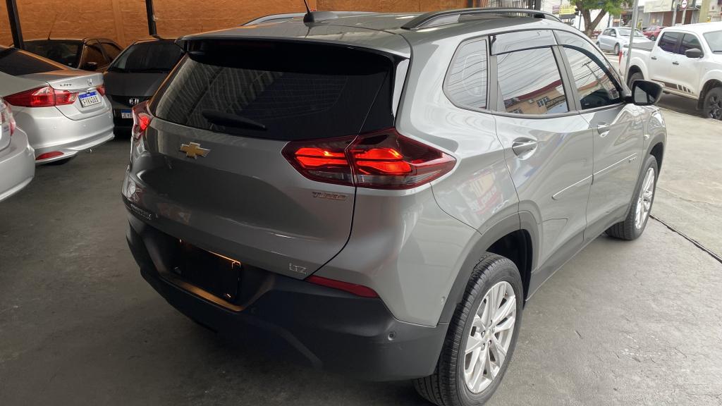 CHEVROLET Tracker - Foto
