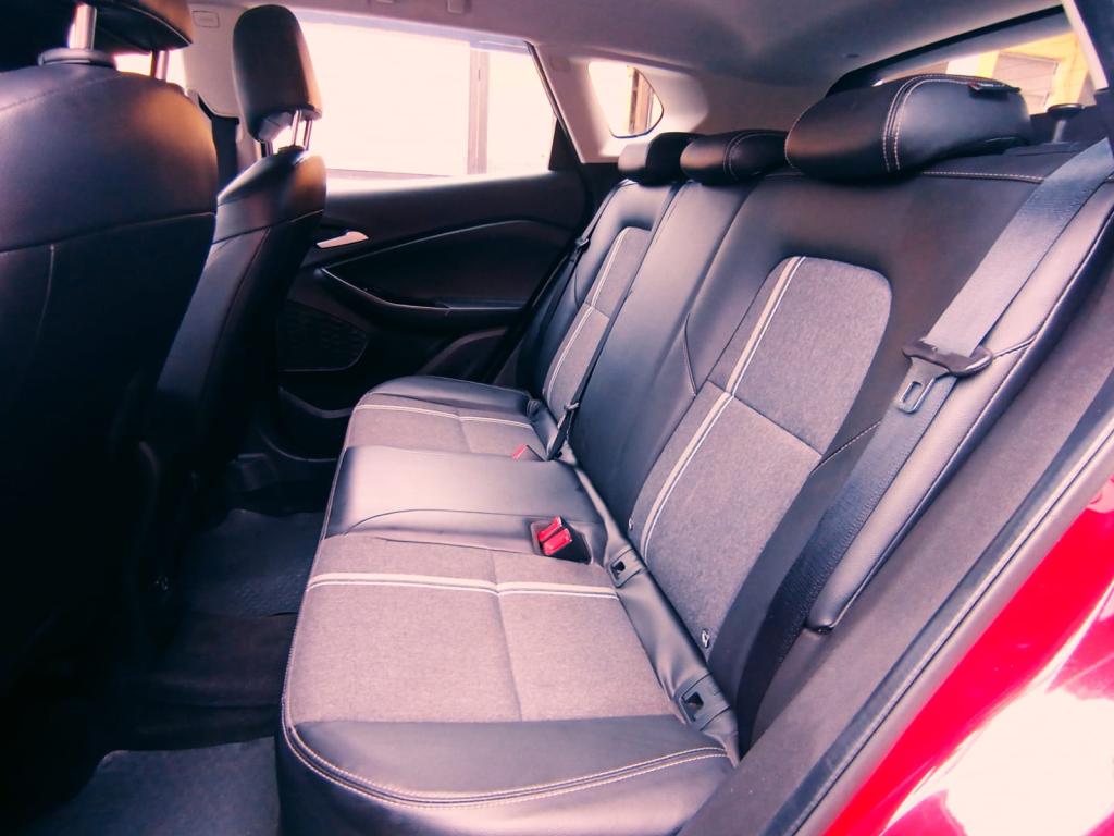 CHEVROLET Tracker - Foto