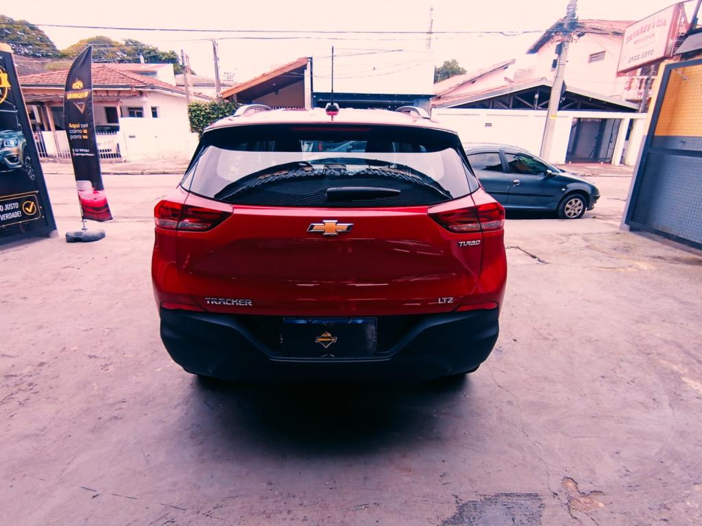 CHEVROLET Tracker - Foto