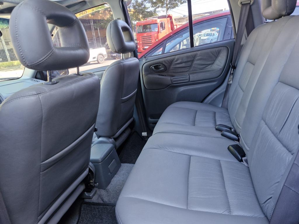 CHEVROLET Tracker - Foto