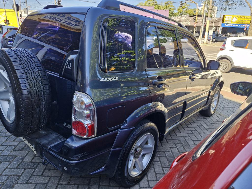CHEVROLET Tracker - Foto