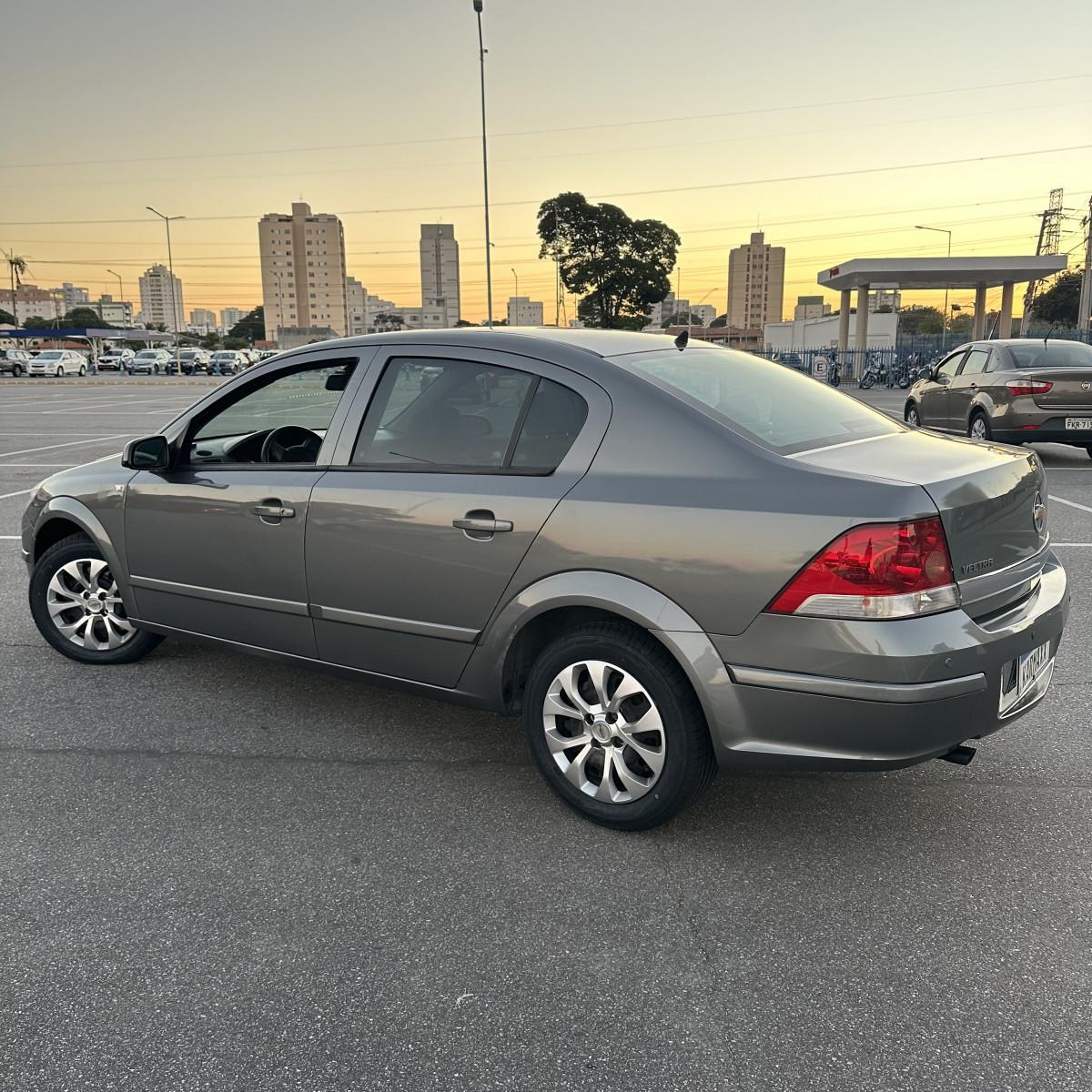 CHEVROLET Vectra Sedan - Foto