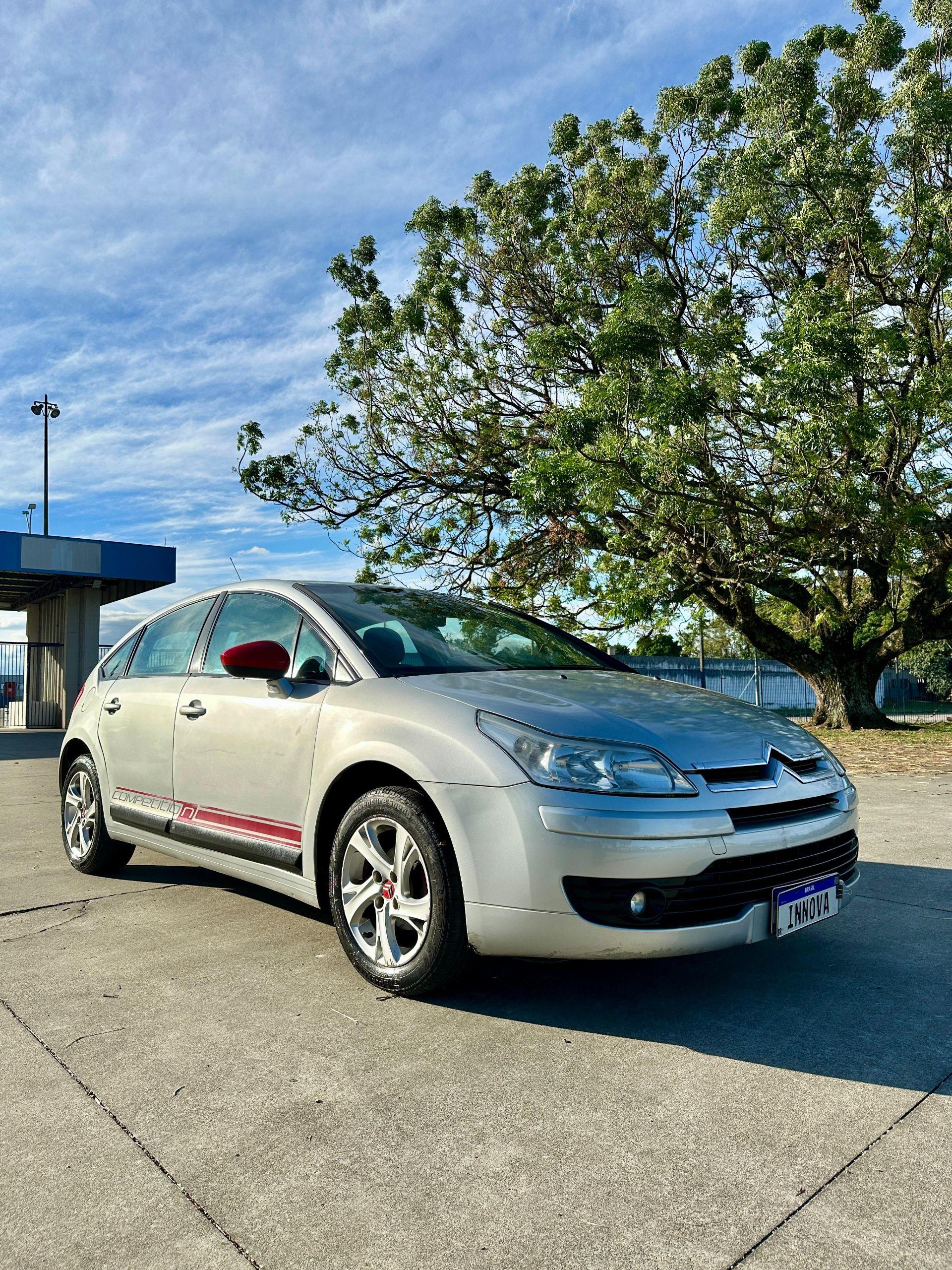 CITROEN C4 Hatch - Foto
