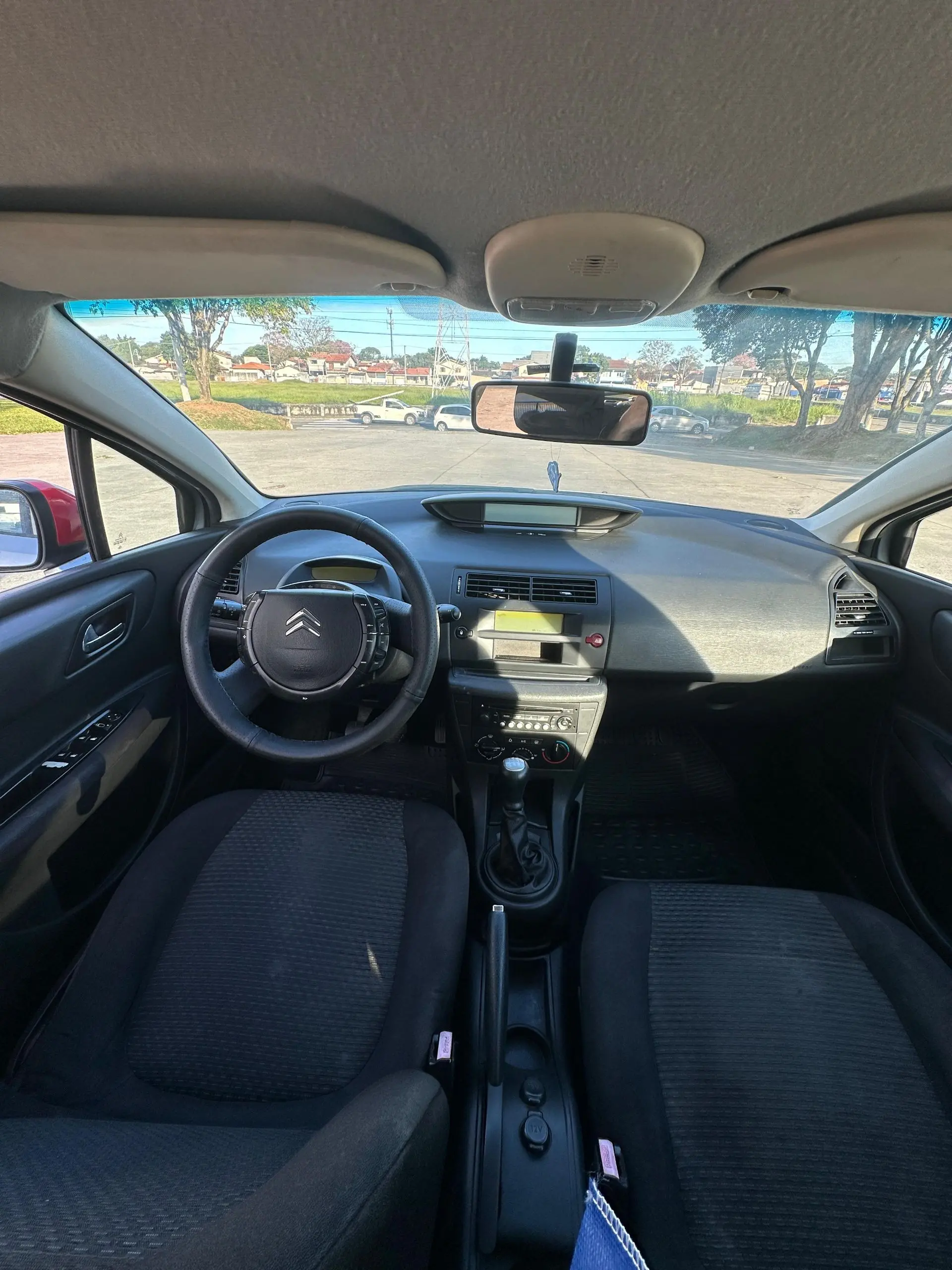 CITROEN C4 Hatch - Miniatura