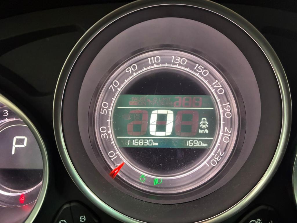 CITROEN C4 Sedan - Foto