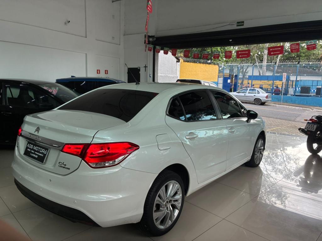 CITROEN C4 Sedan - Foto