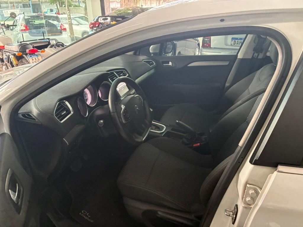 CITROEN C4 Sedan - Foto
