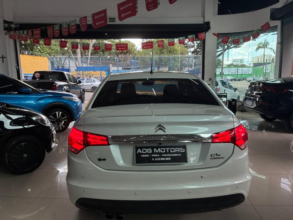 CITROEN C4 Sedan - Foto