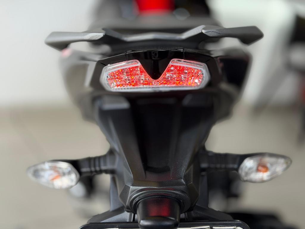 DAFRA Apache RTR 200 - Foto