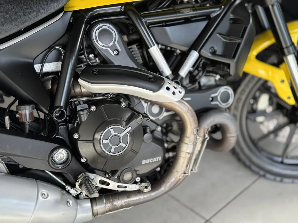 DUCATI Scrambler 800 - Foto