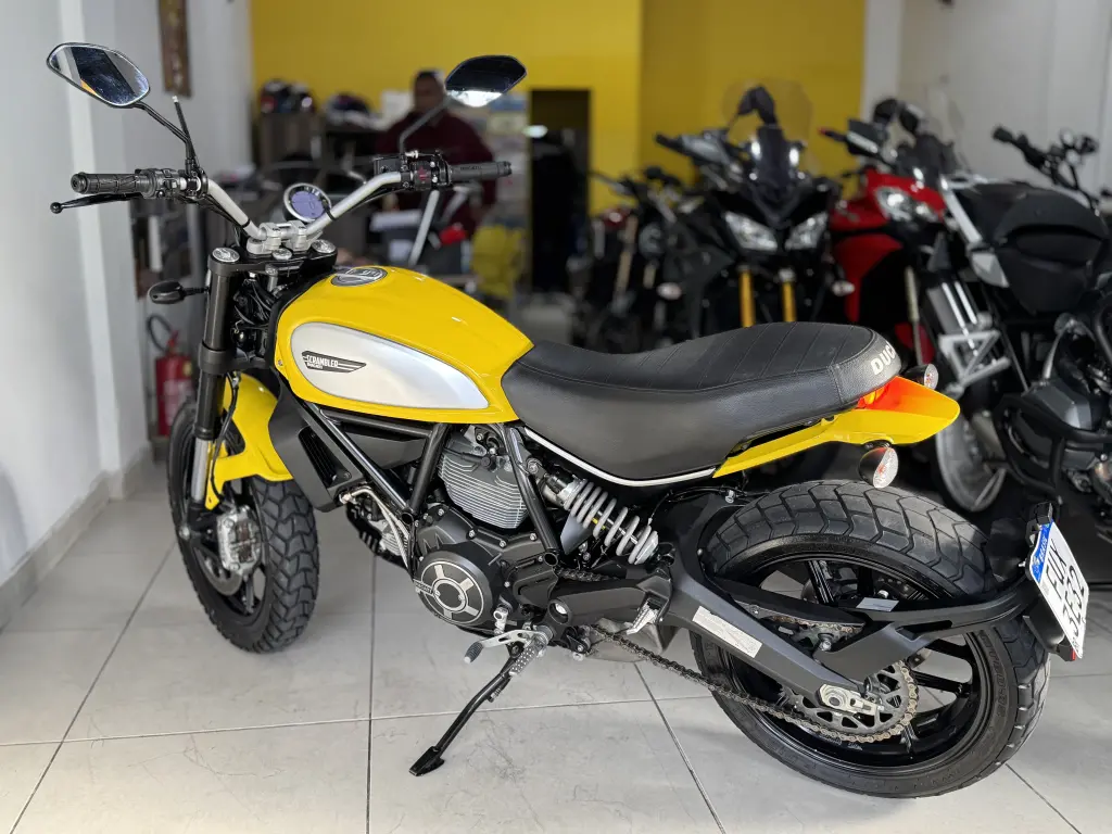 DUCATI Scrambler 800 - Foto