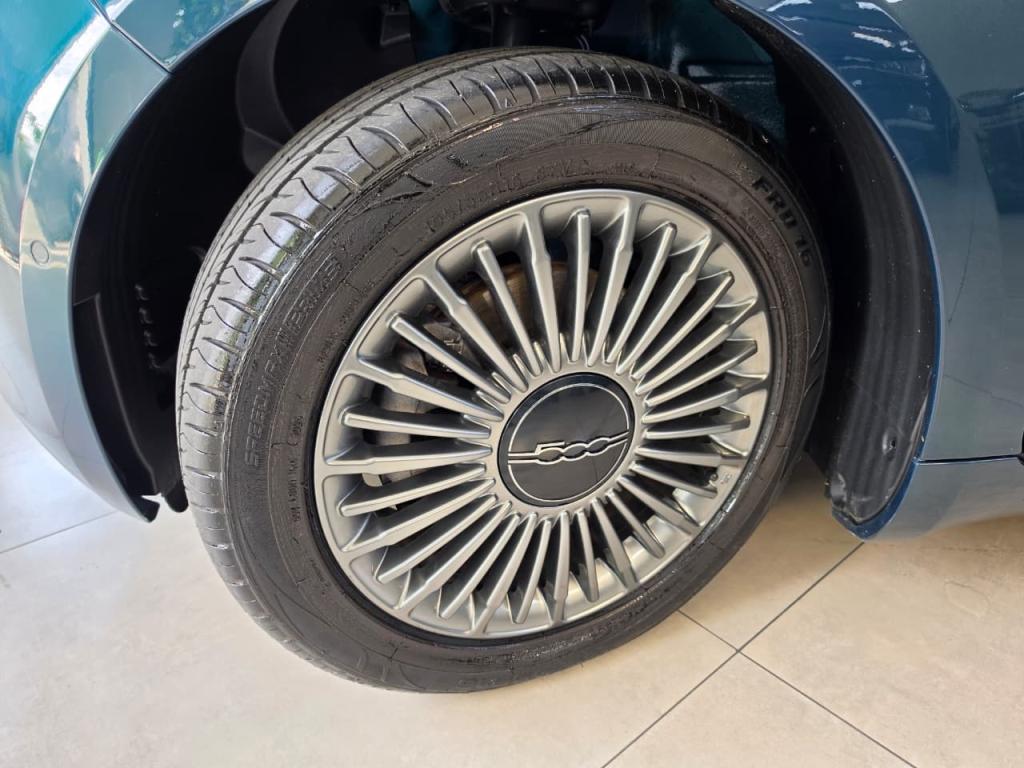 FIAT 500 E - Foto
