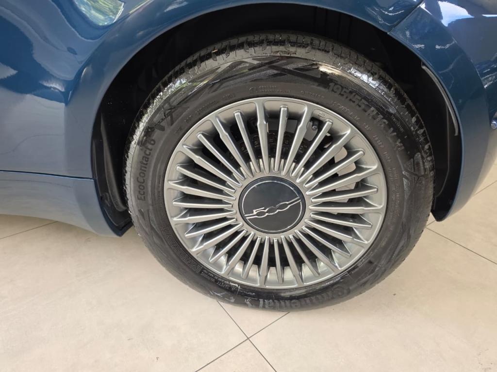 FIAT 500 E - Foto