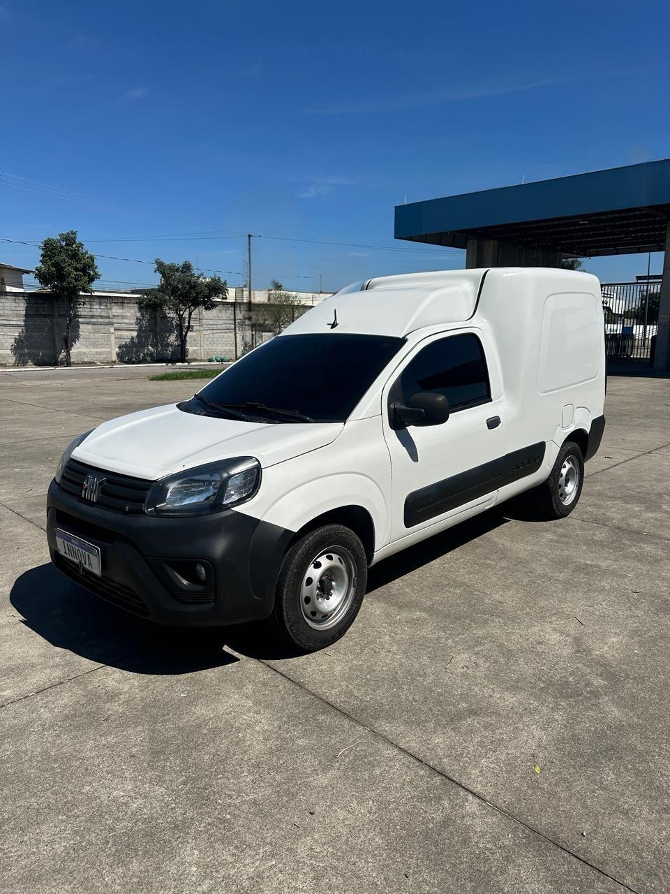 FIAT Fiorino Ambulância - Foto