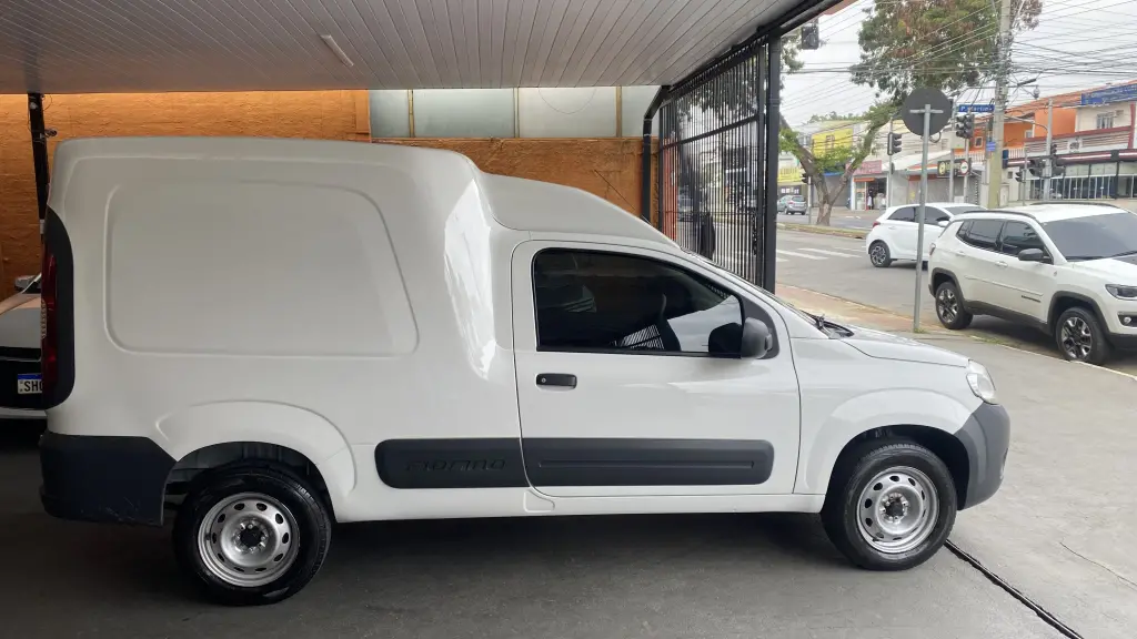 FIAT Fiorino Furgão - Foto
