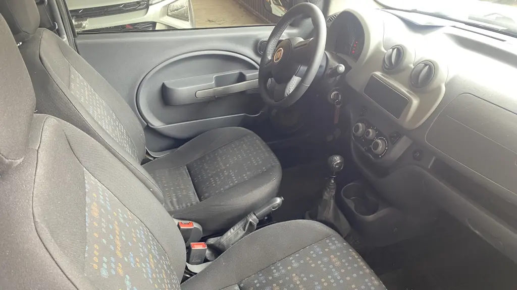 FIAT Fiorino Furgão - Foto